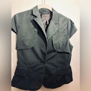 Vintage BCBG Maxazria size S cap sleeve blazer